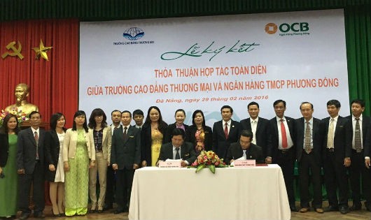 OCB và Trường Cao Đẳng Thương Mại ký kết hợp tác toàn diện