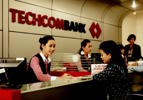 Techcombank liên tiếp nhận nhiều giải thưởng quốc tế uy tín