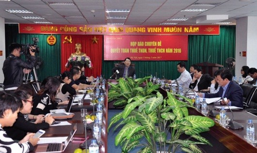 Toàn cảnh buổi họp báo