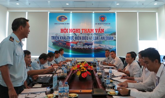 Năm 2017 ngành Hải quan tiếp tục hiện đại hóa, tạo thuận lợi hơn cho người dân, doanh nghiệp. Ảnh minh họa