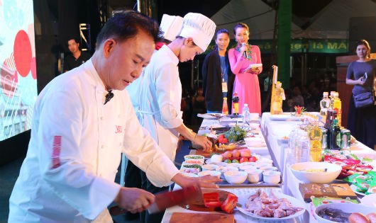 Show diễn đặc biệt của Martin Yan & Ranee