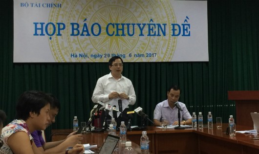 Quang cảnh buổi họp báo