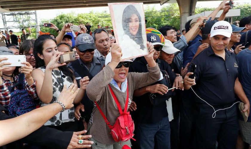 Cựu Thủ tướng Thái Lan Yingluck đã trốn ra nước ngoài?