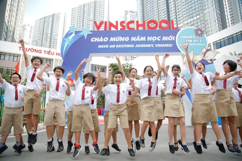 Ngắm ngôi trường đầu tiên của VinSchool tại TP.HCM trong ngày khai giảng