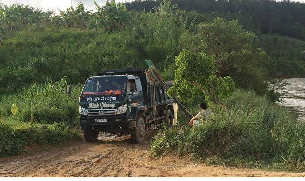 Nghi vấn chính quyền địa phương tiếp tay cho “cát tặc” lộng hành?