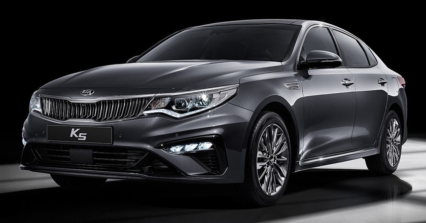 Kia Optima 2019 trình làng, cạnh tranh Toyota Camry