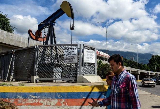 Cở sở khai thác dầu tại Caracas, Venezuela ngày 14/11/2017. (Nguồn: AFP/TTXVN)