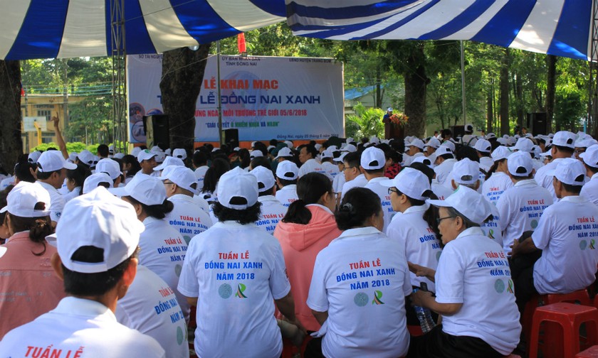 Tuần lễ thu hút nhiều trường học, doanh nghiệp và cộng đồng dân cư tham gia