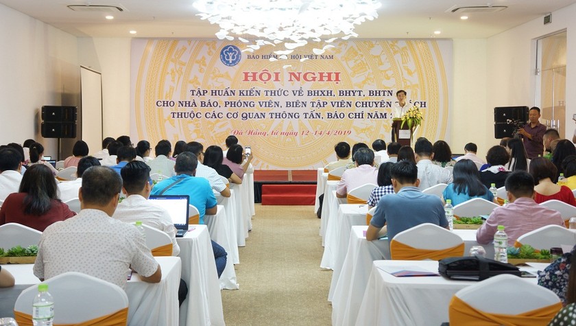 Toàn cảnh hội nghị