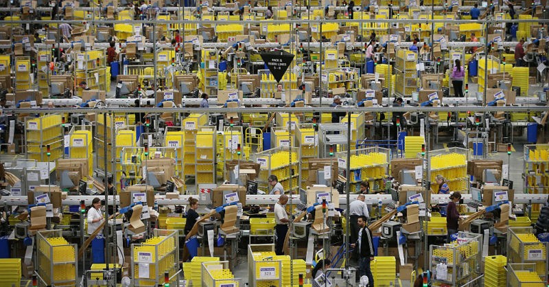 Amazon tuyển thêm 100.000 nhân viên vì đơn hàng tăng vọt thời dịch bệnh