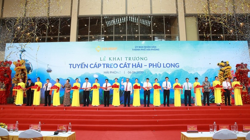 Cắt bằng khánh thành khai trương tuyến cáp treo Cát Hải - Phù Long