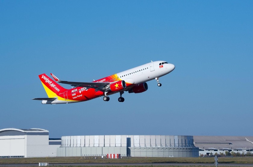 Mừng Giải phóng Thủ đô, Vietjet khuyến mãi 550.000 vé giá chỉ từ 0 đồng