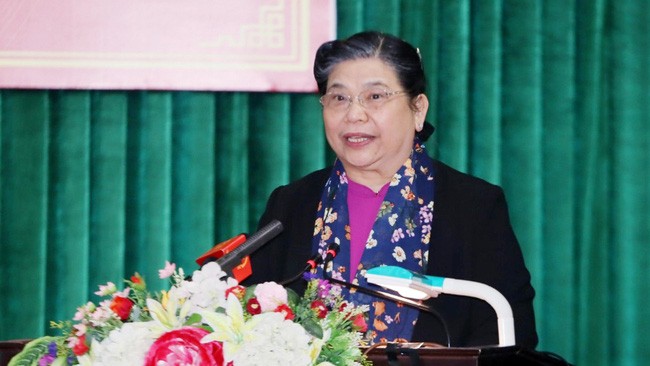 Phó Chủ tịch Thường trực Quốc hội Tòng Thị Phóng phát biểu khai mạc tại Hội thảo.