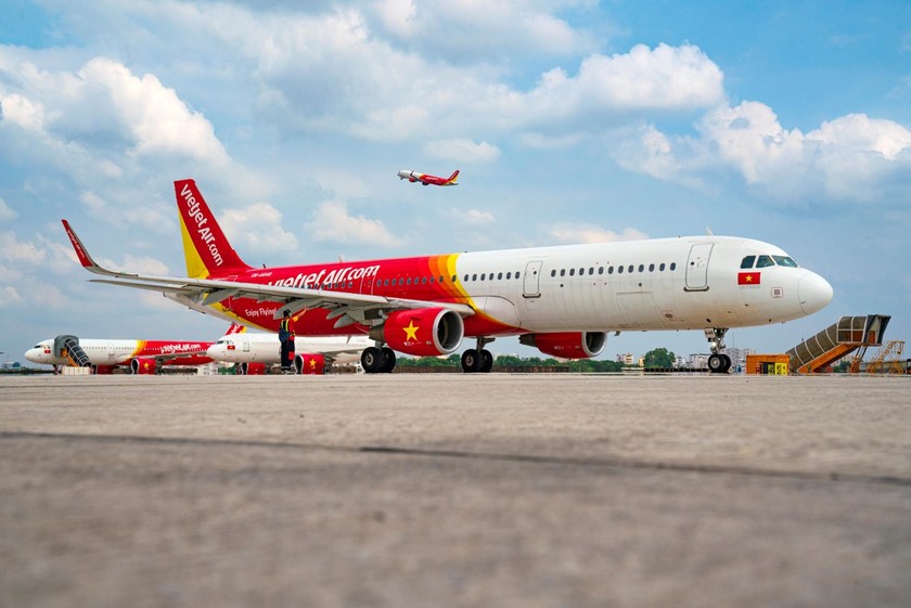 Bay thỏa thích cùng Vietjet và nghỉ dưỡng đẳng cấp khắp Việt Nam với giá giảm ngay 50%