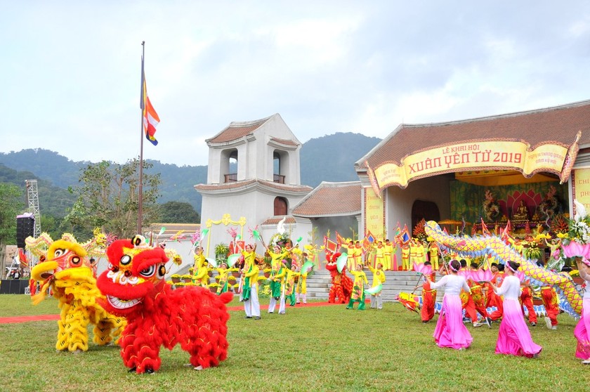 Lễ hội Yên Tử đầu xuân.