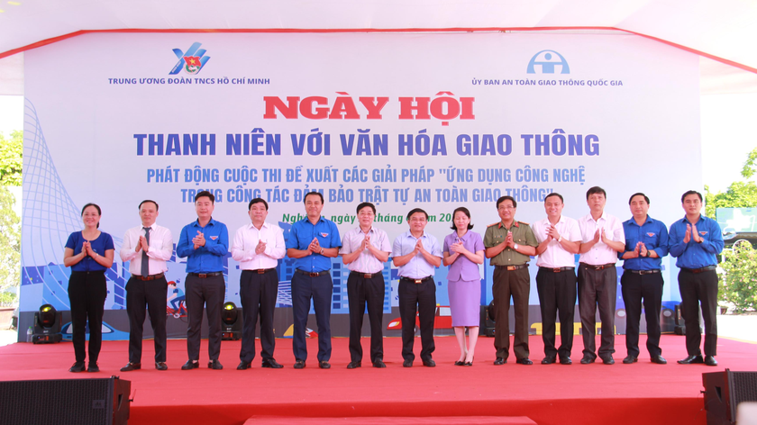 Ngày hội thanh niên với văn hóa giao thông tại Nghệ An