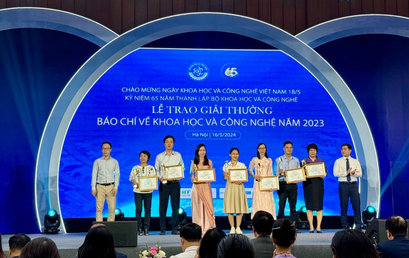 Báo PLVN giành giải Khuyến khích Giải thưởng báo chí về khoa học và công nghệ năm 2023 (Ảnh-PV).