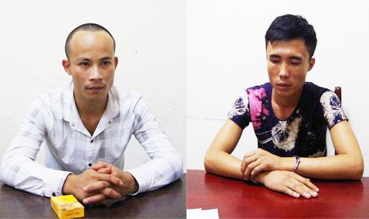 Hai nghi phạm Nguyễn Đình Hà và Phan Văn Xin đến CQĐT Công an Nghệ An đầu thú.   