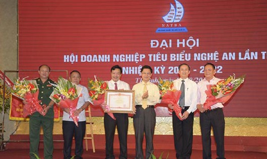 Doanh nghiệp phát triển để Nghệ An phát triển