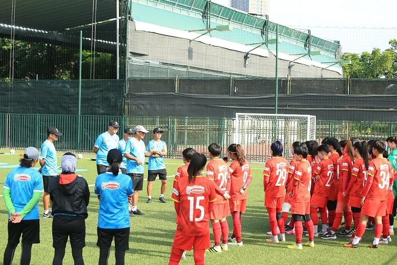 HLV Mai Đức Chung: “Đối thủ Tajikistan có tầm vóc cao lớn, nhưng kỹ thuật trung bình” 