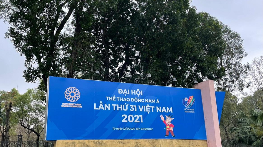 Nhiều địa điểm trên thành phố đang trang hoàng để chào đón SEA Games 31