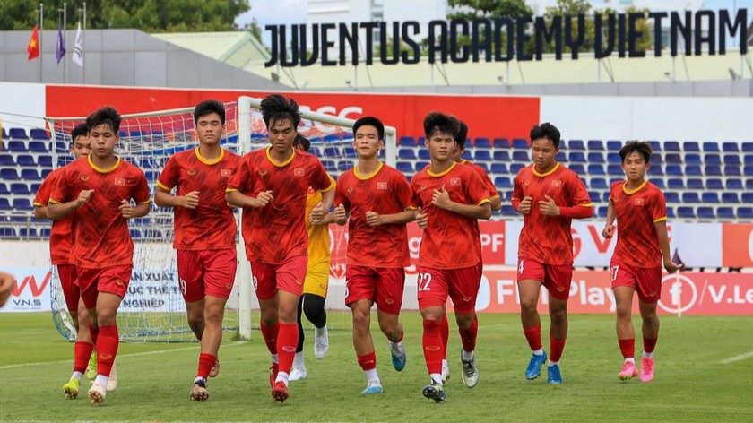  U17 Việt Nam đã lên đường sang Thái Lan, chính thức bước vào hành trình tại VCK U17 châu Á 2023 (ảnh VFF)