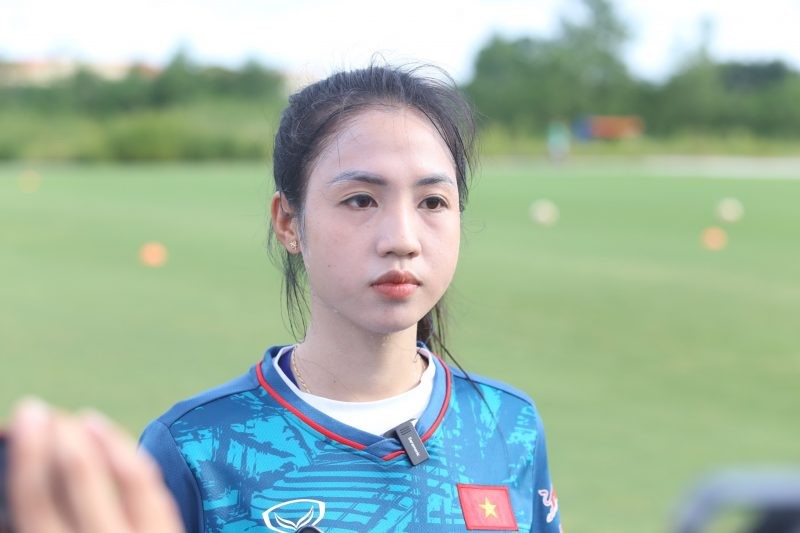 Trần Thị Duyên được ví là "hot gril" của đội tuyển nữ Việt Nam. Ảnh: VFF