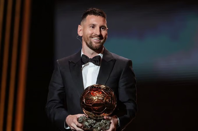 Messi giành Quả bóng vàng ở tuổi xế chiều sự nghiệp. (Ảnh: FIFA)