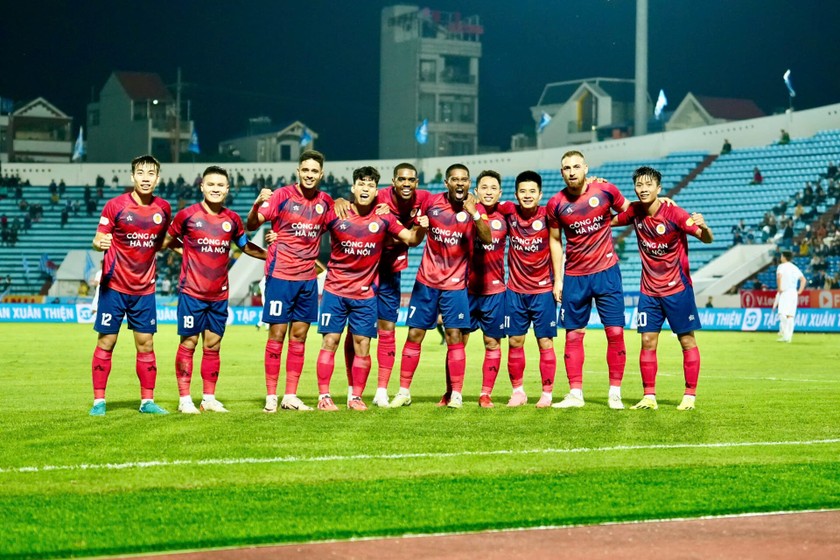 Công an Hà Nội trở lại đường đua vô địch V.League (Ảnh: VPF)