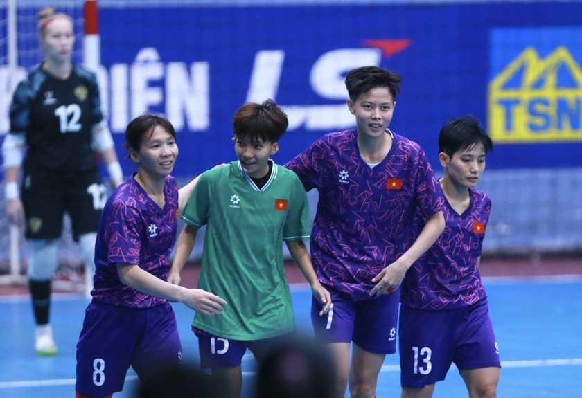 Futsal Nữ Việt Nam tham dự giải futsal nữ Đông Nam Á (Ảnh: VFF)