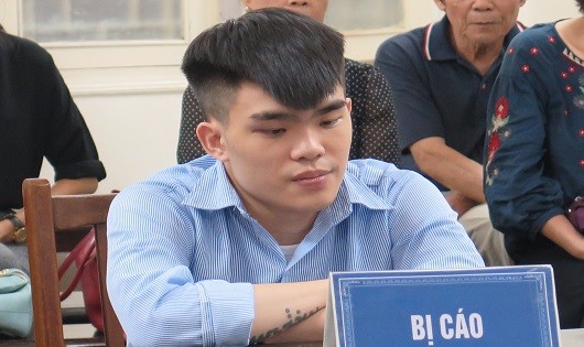 Bị cáo tại tòa.