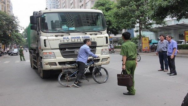 Thực nghiệm hiện trường.