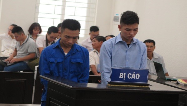 Các bị cáo tại tòa.