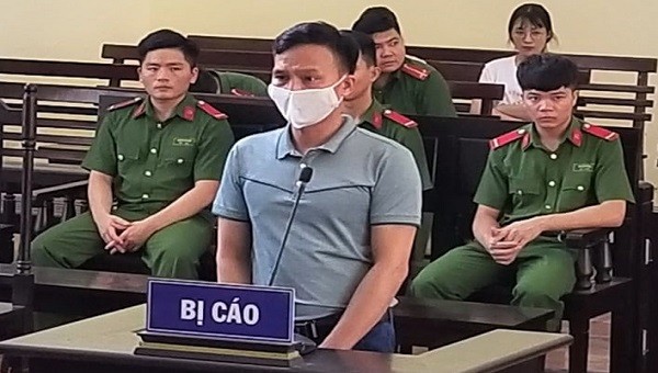 Bị cáo tại tòa.