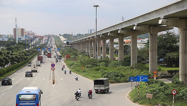 Các chuyên gia JICA cho rằng, khi người dân sử dụng hệ thống đường sắt đô thị, không khí và chất lượng sống đô thị cũng sẽ được cải thiện...