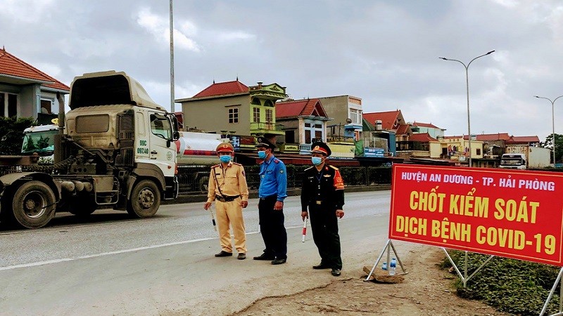 Hải Phòng cho phép các phương tiện vận tải hàng hoá lưu thông qua địa bàn nhưng phải đảm bảo các quy định về chống dịch. Ảnh minh hoạ