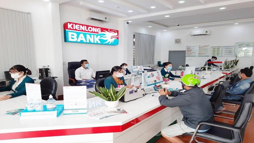 Kienlongbank ủng hộ 15 tỷ đồng hỗ trợ phòng, chống dịch Covid-19