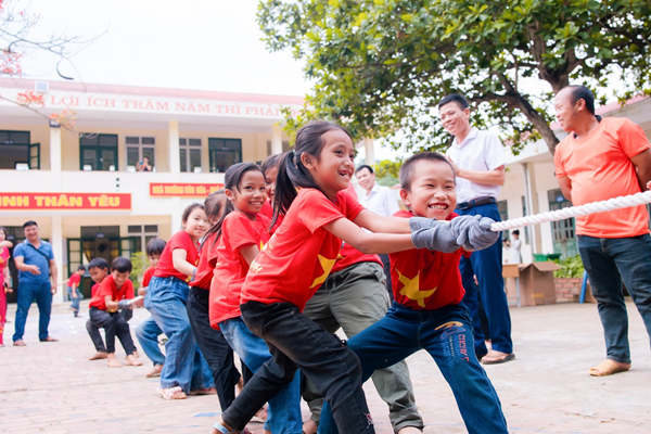 Một giờ học ngoại khóa của các em Trường Bán trú Tiểu học số 1 Na Sang, Na Sang Mường Chà, tỉnh Điện Biên.