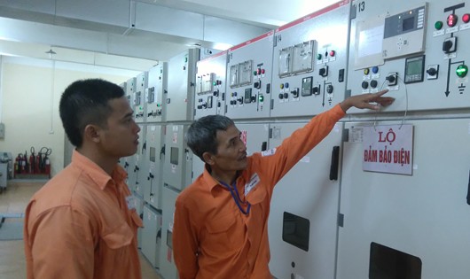 Buồng phân phối, Trạm biến áp 110kV Giám.