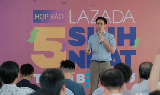 Ông Alexandre Dardy, CEO Lazada Việt Nam phát biểu.