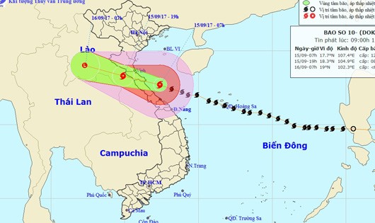 Bão đổ bộ vùng biển Hà Tĩnh đến Quảng Trị, gió giật cấp 15