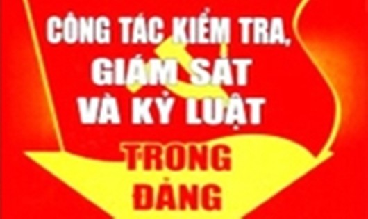 Bộ Chính trị kỷ luật cán bộ