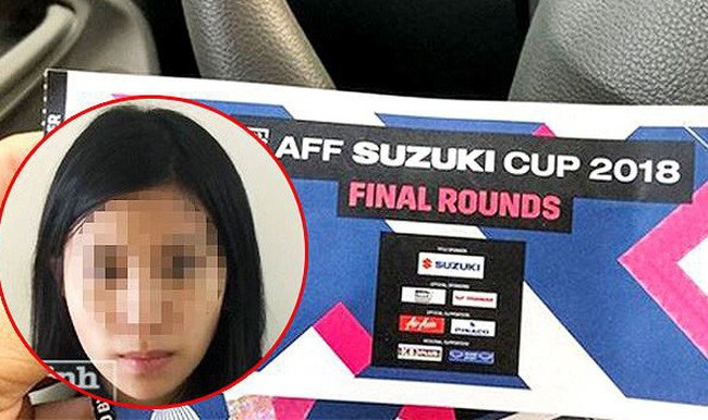 Bắt 'nữ quái' bán vé giả trận chung kết AFF Cup