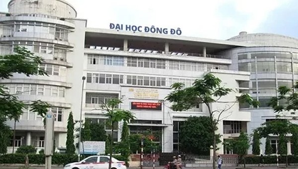 Bắt 2 Phó Hiệu trưởng Trường Đại học Đông Đô