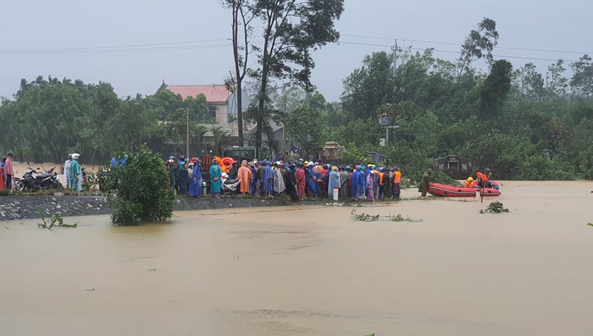 Hiện trường vụ sản phụ bị lũ cuốn tử vong ở huyện Phong Điền, Thừa Thiên - Huế.