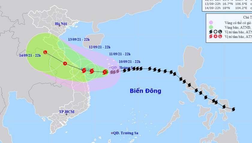 Bão giật cấp 12 hoành hành Hoàng Sa, tâm hướng vào Quảng Trị-Quảng Nam