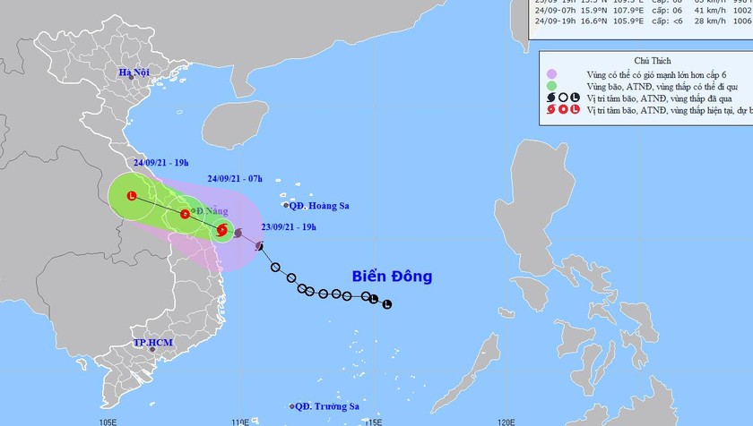 Đêm nay bão tràn vào Thừa Thiên Huế - Quảng Ngãi, trút mưa lớn hầu khắp miền Trung