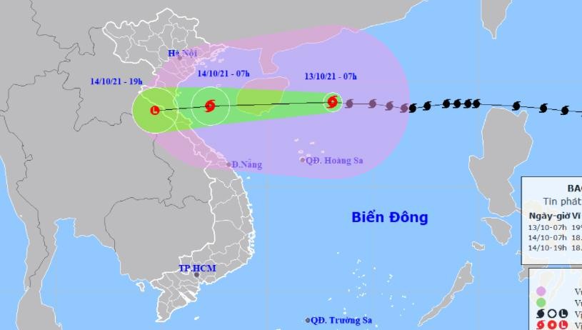 Bão sắp đổ bộ Vịnh Bắc Bộ, nhiều tỉnh mưa lớn, nguy cơ cao lũ quét và ngập úng