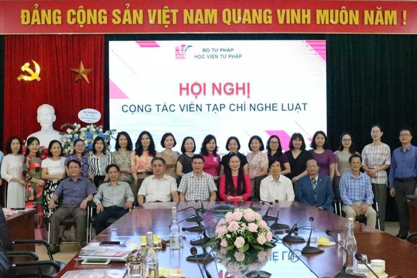 Hội nghị Cộng tác viên Tạp chí Nghề luật