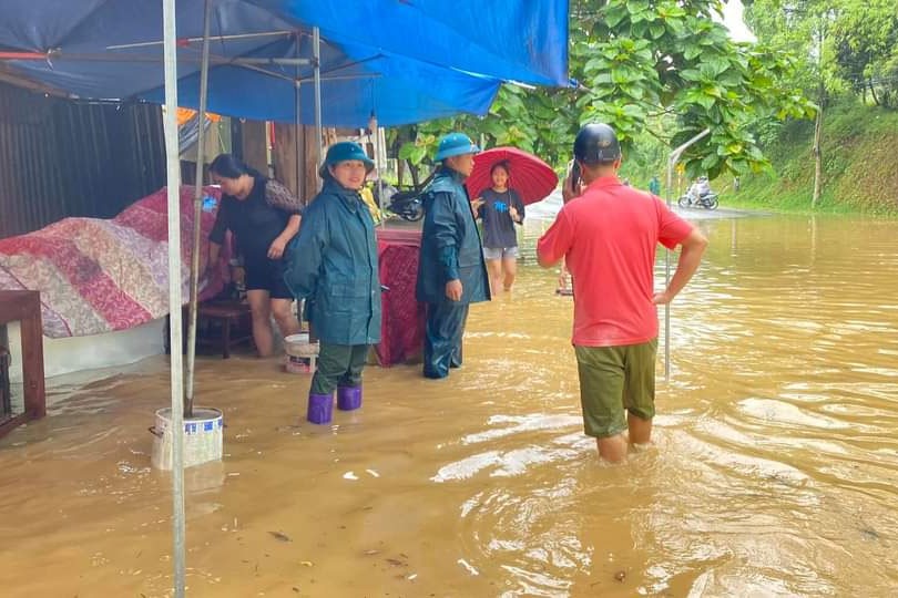 Mưa lớn gây ngập lụt nhiều nơi tại Lào Cai